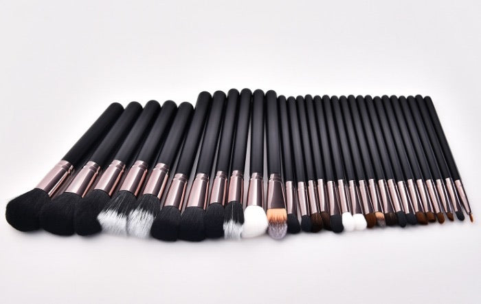 29 Piece Deluxe Professional Brush Collection